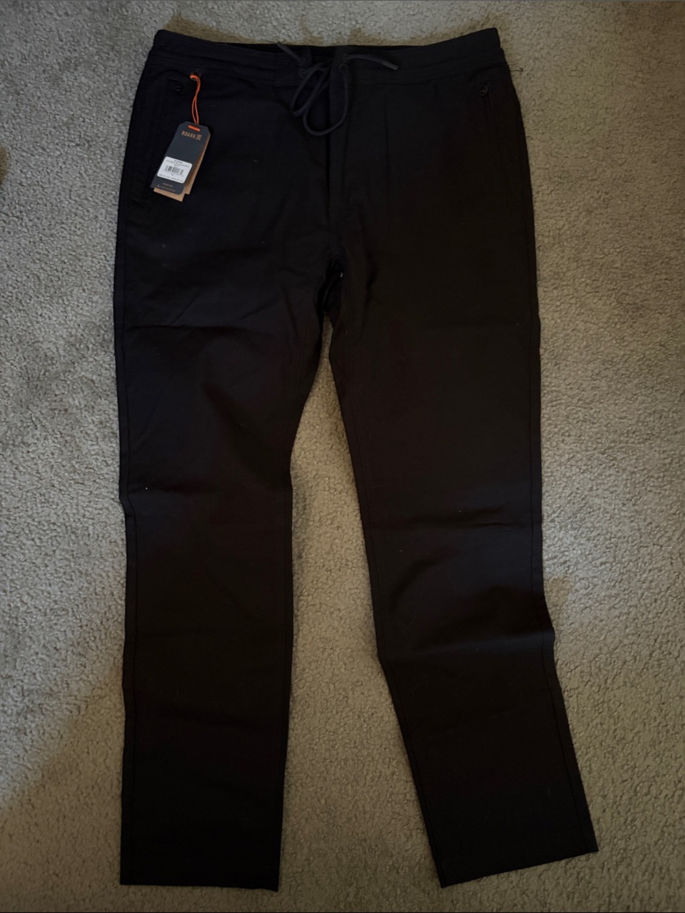 Roark Men's Black Slim Drawstring Joggers